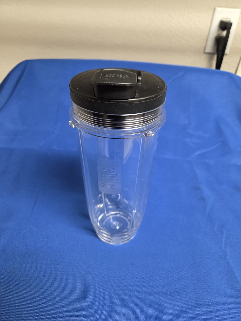 Ninja 32oz Nutrient Extraction Cup and Spout Lid